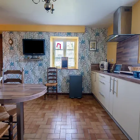 Charming Holiday With Swimming Pool Holiday home